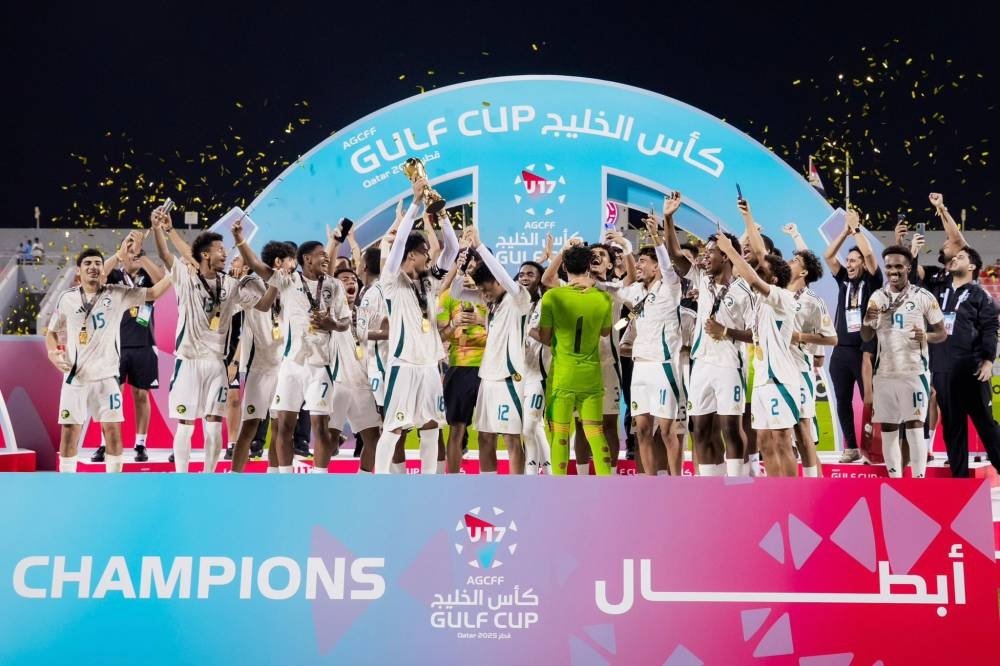 25-عام-أخضر-جريدة-الوطن-السعودية.jpg