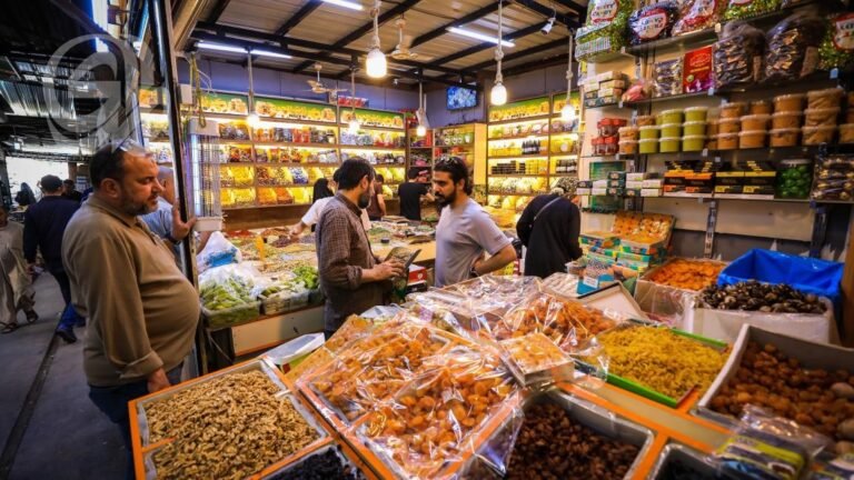 أسواق-بغداد-تستقبل-رمضان-بزخم-التسوق-وقلق-من-ارتفاع-الأسعار.jpeg