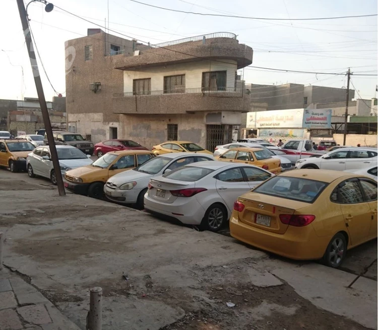 عمليات-بغداد-تغلق-14-كراجاً-مخالفاً-ضمن-حملتها-في-الرصافة.webp.webp