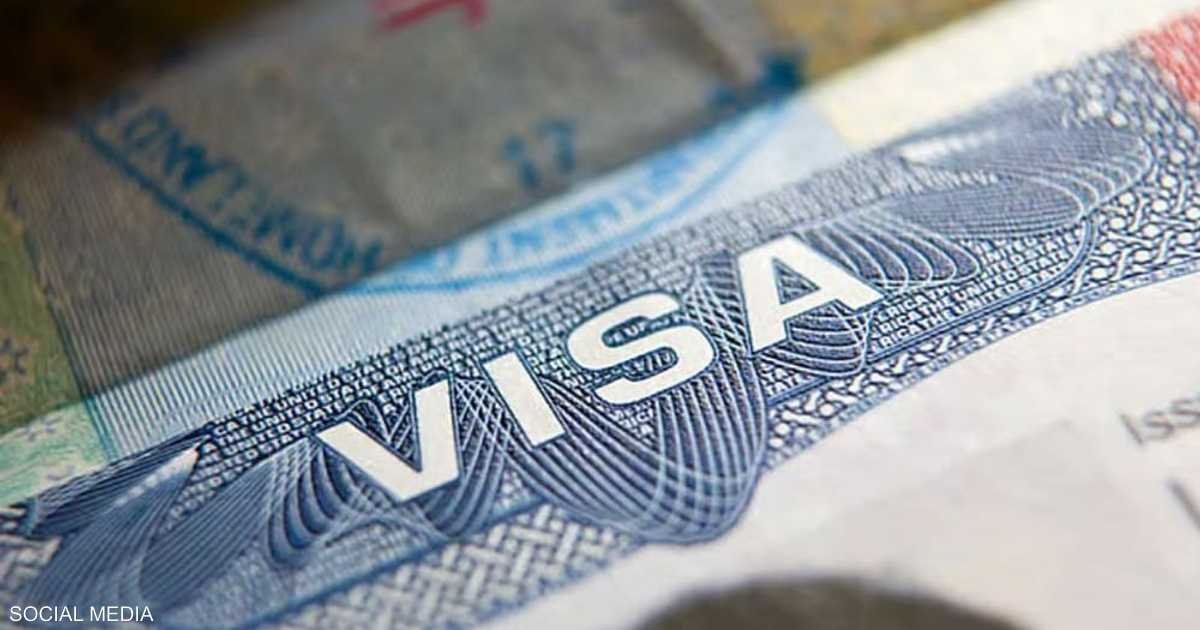 بعد-رفع-تعليق-تأشيرات-75-دولة-كيف-سترد-إدارة-ترامب؟.jpg