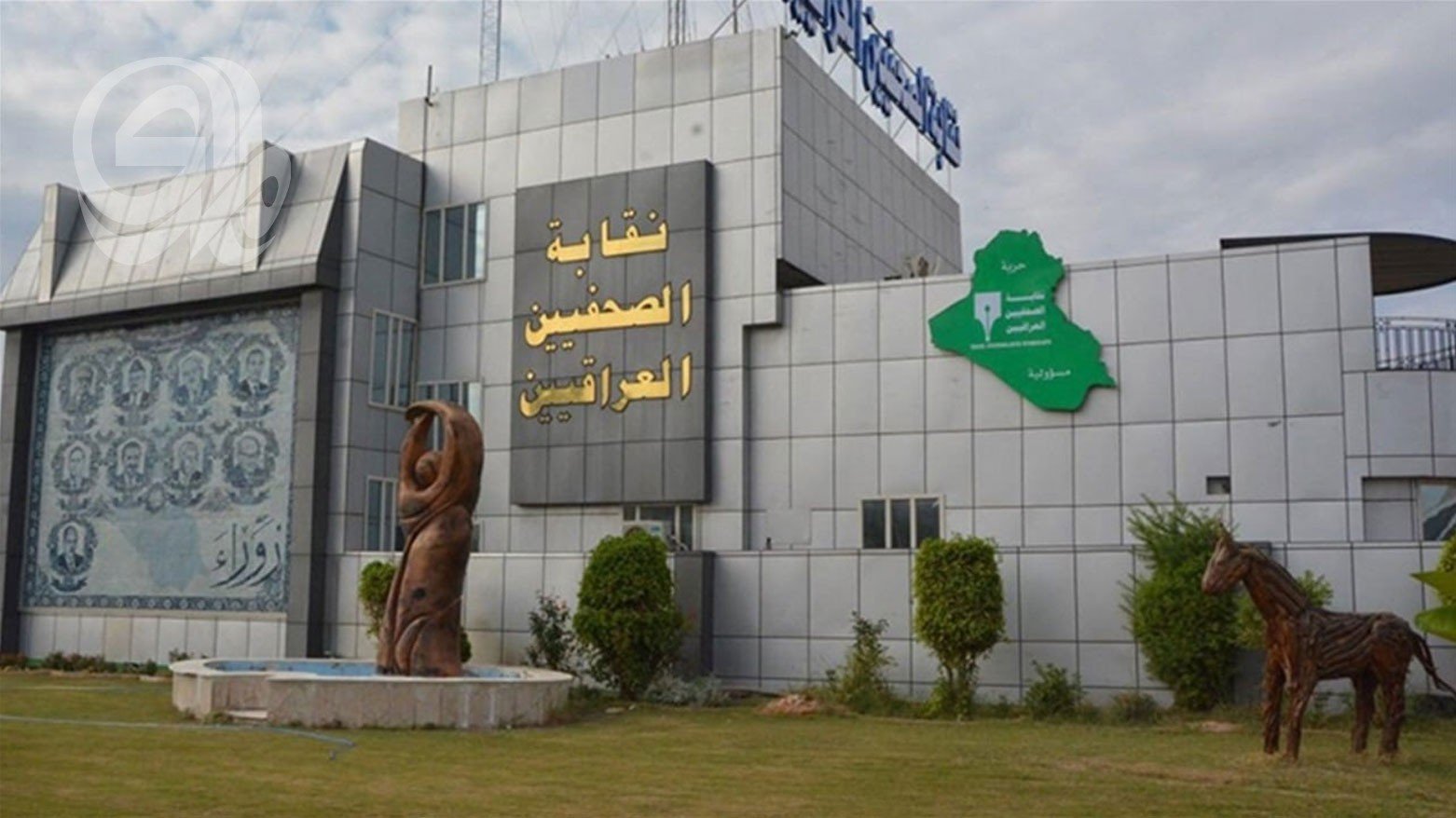 مطالب-بتحقيق-واعتذار-بعد-تجاوزات-على-صحفيين-في-البصرة.jpg