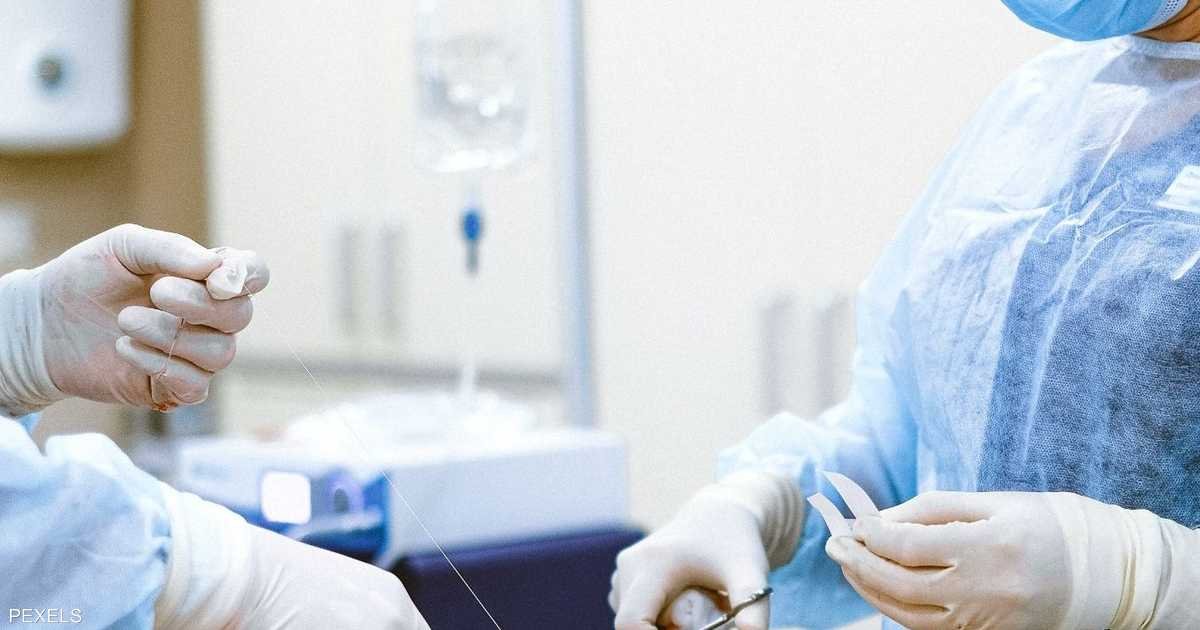 تونس-جراحة-دقيقة-تعيد-بناء-جمجمة-ووجه-مصاب.jpg