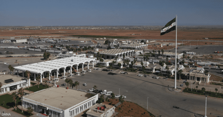 سوريا-تغلق-معبر-نصيب-مع-الأردن-بعد-غارات-جوية.png